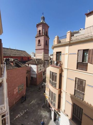 Alquiler de piso en Calle Comedias - Photo 2