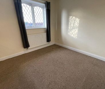 Whinchat Grove - Photo 2