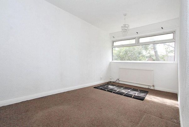 3 bed end of terrace house to rent in NE3 - Photo 1