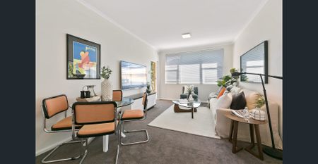 Sundrenched, North Facing in Quiet Rear Position - Photo 3