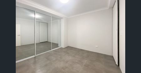 A NEW WAVE IN LIVING! - Photo 4