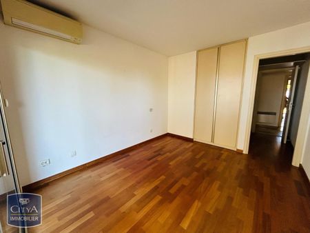 Location Appartement 3 pièces 75m² LE CANNET 06110 - Photo 5