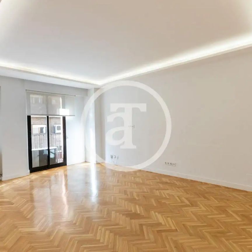 Piso de alquiler en Calle del Cardenal Cisneros, Trafalgar - Foto 1