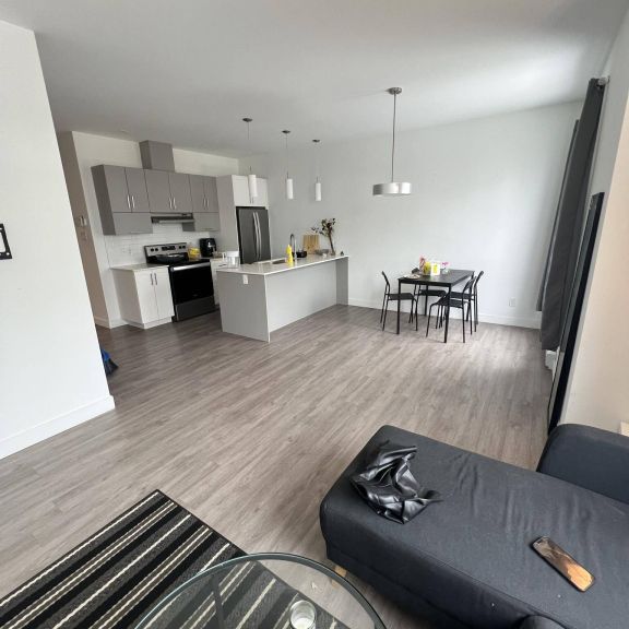 BEAU LOGEMENT 2 CHAMBRES - TOUT INCLUS - Photo 1