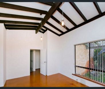 Well-Located 3-Bedroom Villa in Prime Yokine Location - Photo 3