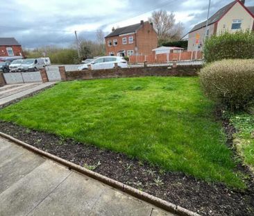 3 bedroom semi-detached house to rent - Photo 3