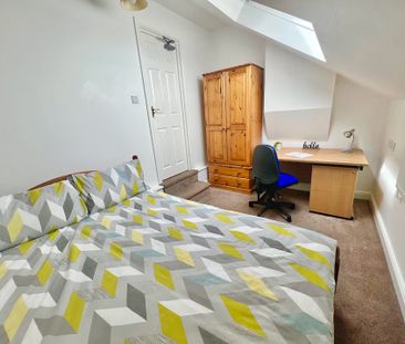 5 Bedrooms, 105 Northfield Road – Student Accommodation Coventry - Photo 1