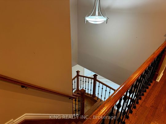 For Lease - 967 Beechwood Avenue, Mississauga, Ontario - Photo 1