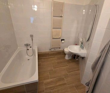 110m² Wohnung Küche Neu 2 Bäder Zentrum Reichenbach - Photo 1