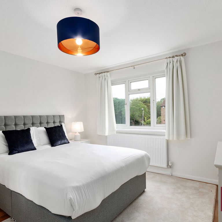 3 Bed, House - Photo 1