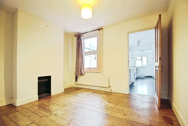 2 bedroom terraced house to rent - Photo 1