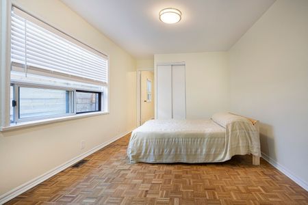 For Lease - 246 Niagara Street Unit# Main, Toronto, Ontario - Photo 3