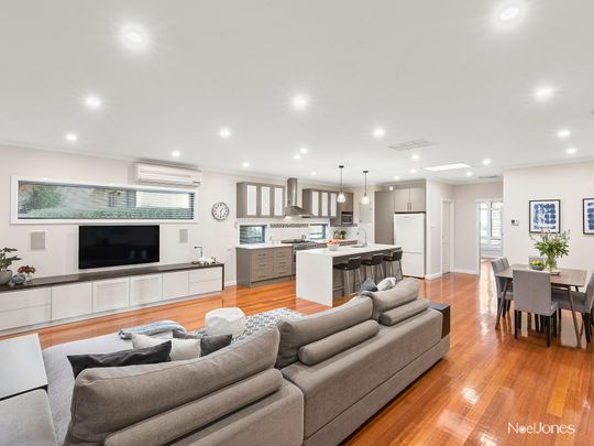 22 Morrie Crescent, Blackburn North - Photo 1