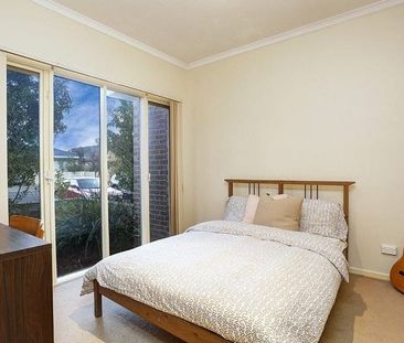 35 Highview Road, Bentleigh East - Photo 1