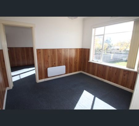 1/13 Hull Street, Glenorchy, Tas 7010 - Photo 2