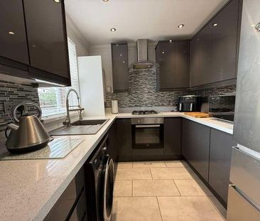 St Catherines Road, Bitterne Park, Southampton, SO18 - Photo 4
