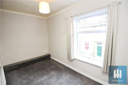 2 bedroom terraced house to rent - Photo 2
