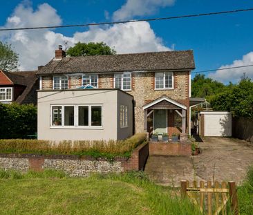 A contemporary country home with countryside views and a fantastic front and rear garden. - Photo 4