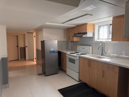 For Lease - 1001 Kipling Avenue Unit# BSMT, Toronto, Ontario - Photo 2