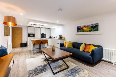 3 bedroom serviced apartment to rent - Photo 2