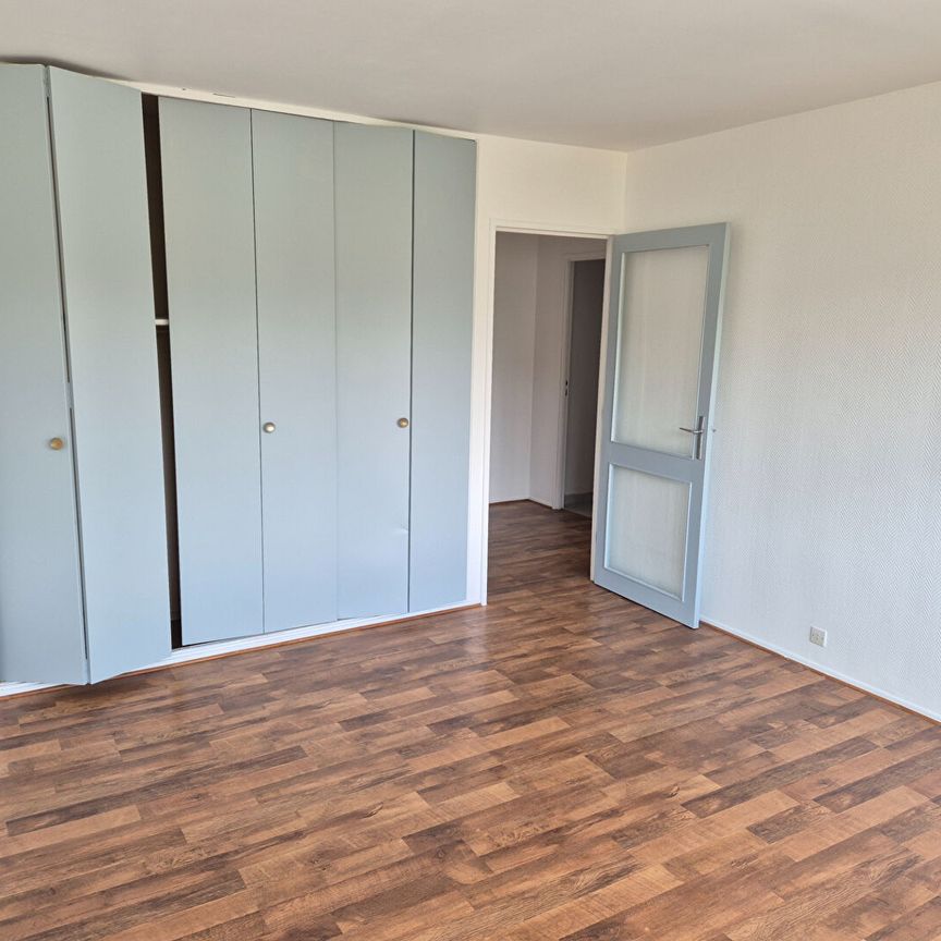 A LOUER Appartement 50000 Saint-lo 2 pièce(s) 46.60 m2 - Photo 1