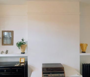 1 Bed Flat, Priory Park Road, NW6 - Photo 3