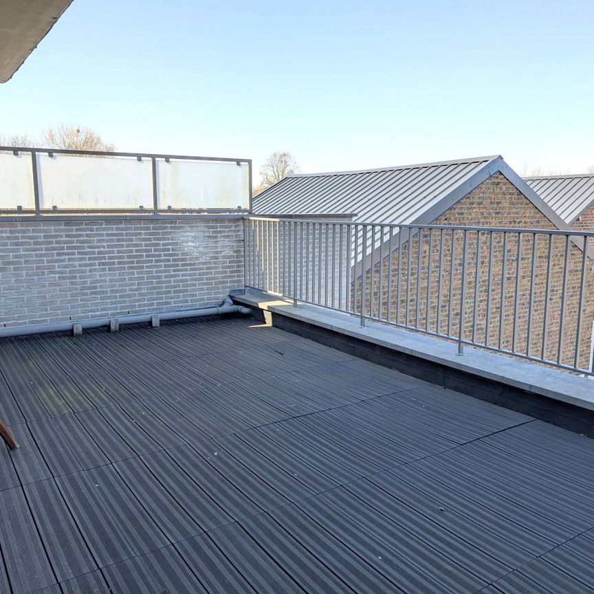 Energiezuinig app met 2 slpk, ruim zonne-terras en parking! - Photo 1