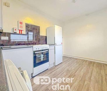 Glastonbury Terrace, Llanrumney, Cardiff, CF3 - Photo 1