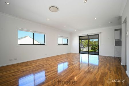 Modern Lakeside Living in the Heart of Speers Point - Photo 2