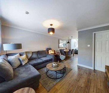 Clos-y-broch, Thornhill, Cardiff, CF14 - Photo 2