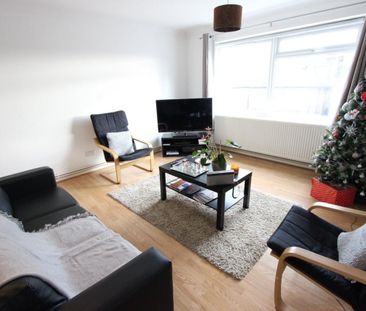 2 Bed Flat, Beaufort Court, N11 - Photo 3