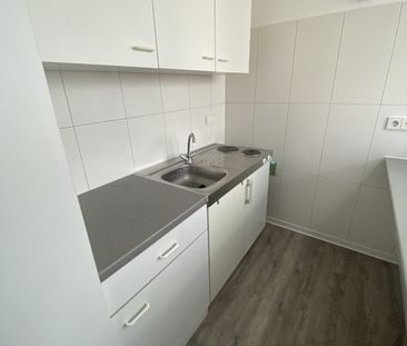 Modernisiertes 1-Zimmerapartment in Mann ... - Photo 6