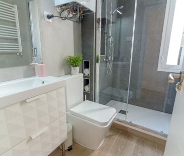 Cozy room in Mesón de Paredes - Photo 5