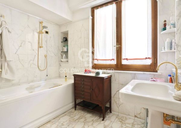 Via Scassicarli, 30, Forte dei Marmi, Tuscany 55042