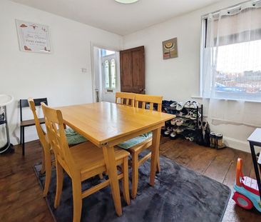 Romsey Road, SO16 - Photo 2