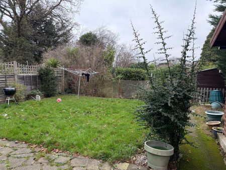 2 bedroom ground floor maisonette to rent - Photo 3