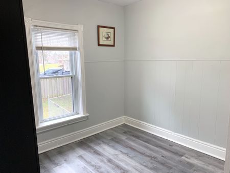 For Lease - 182 COOPER Street Unit# #1, Cambridge, Ontario - Photo 3