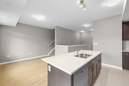 For Lease - 11 LOMOND Lane Unit# 11, Kitchener, Ontario - Photo 3