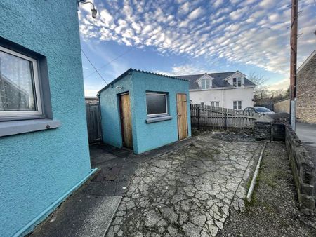 3 bedroom semi-detached house to rent - Photo 3