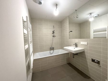 U-Bahn-Station KAGRAN U1 I Stilvolle Wohnung mit Loggia I Rooftop POOL & SAUNA I Fitnessraum - Foto 2