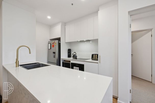 Light-Filled Two-Bedroom Retreat in Denman Prospect - Photo 1