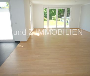 ** Außergewöhnliche helle und großzügige 2,5 - Zimmer Terrassenwohn... - Photo 1