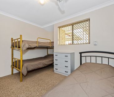 40 Manildra Drive, Dudley Park WA 6210 - House For Rent | Domain - Photo 4