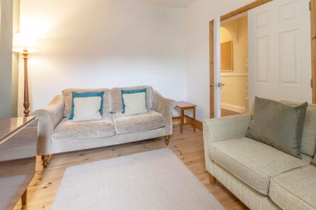 Okehampton Road Room 5 - Photo 2