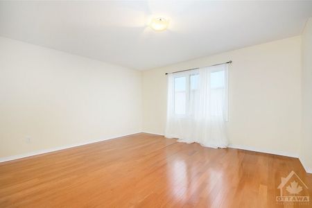 For Lease - 1040 CAPREOL Street, Orleans - Cumberland and Area, Ontario - Photo 3
