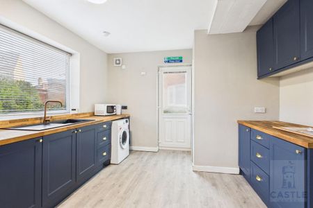 4 bedroom house of multiple occupation to rent - Photo 5