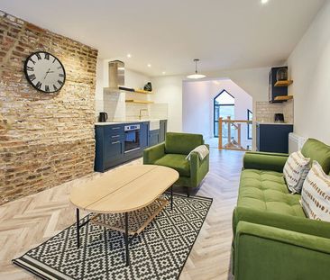 Flowergate - Photo 4