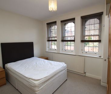 7 Clumber Crescent South - Photo 3