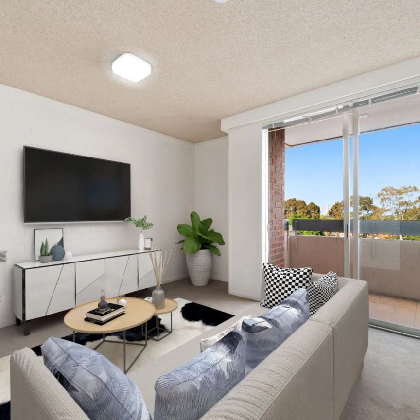 A fantastic furnished opportunity at Royal Park Tower - Photo 1