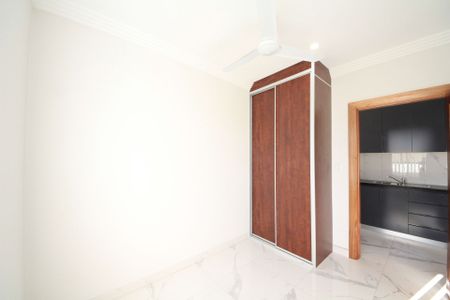 Near New Granny Flat with Own Access. - Photo 5